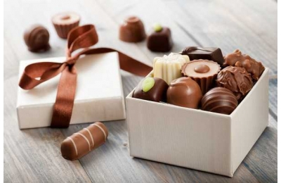 TẠI SAO NÊN CHỌN CHẤT LIỆU GIẤY CHO HỘP CHOCOLATE